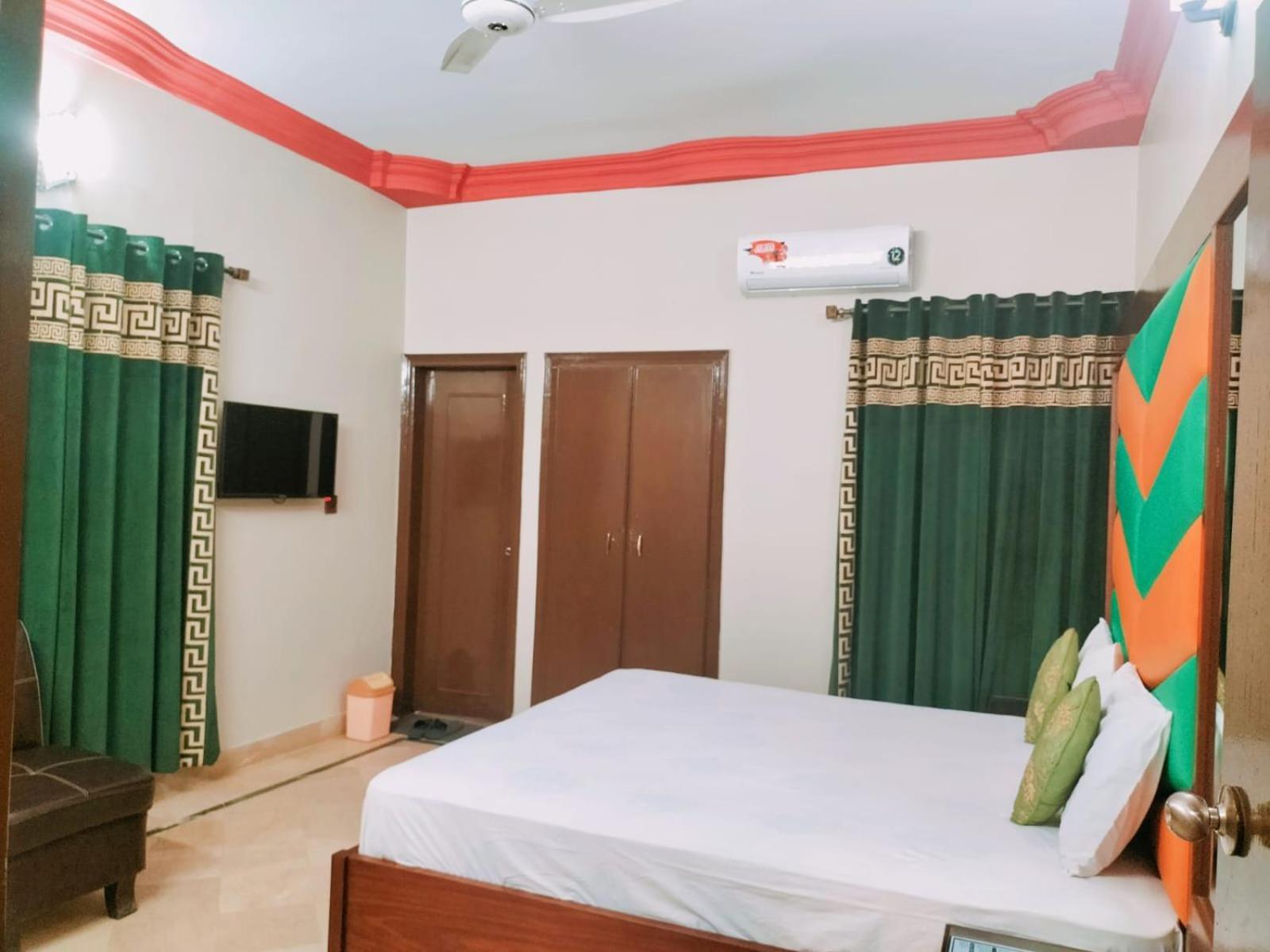 Subhan Palace Guest House Karachi Esterno foto