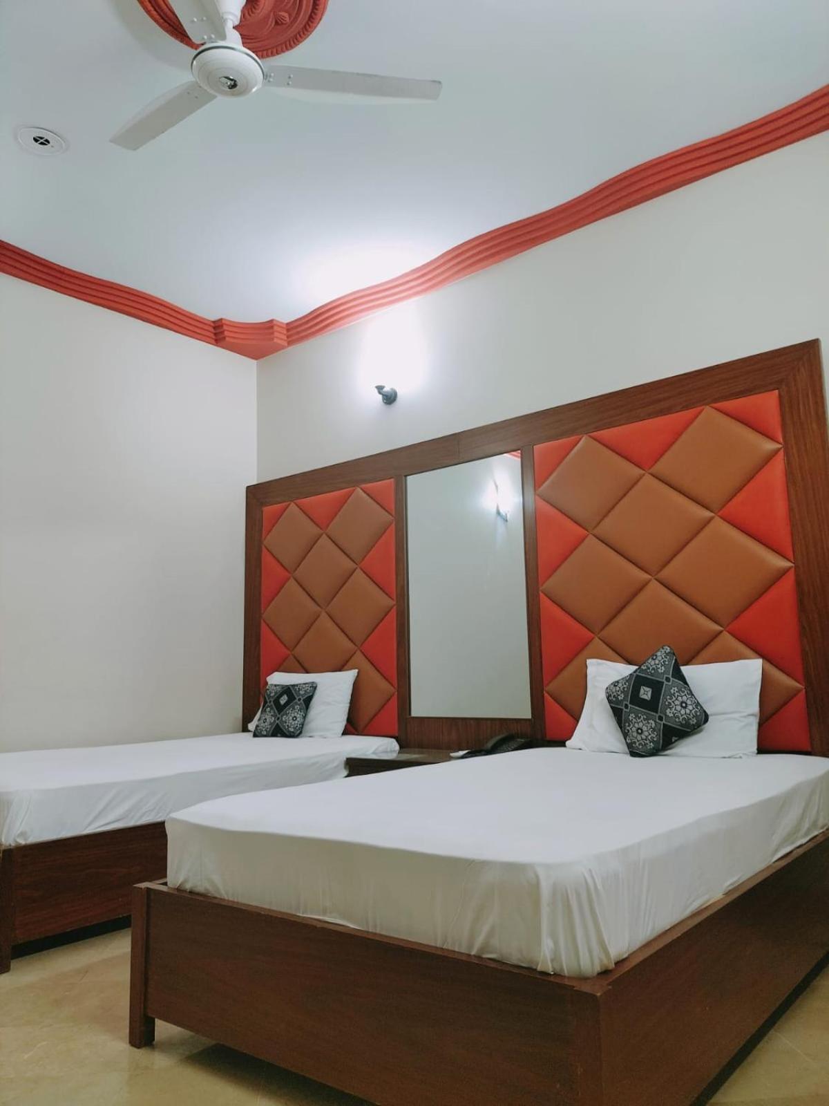 Subhan Palace Guest House Karachi Esterno foto