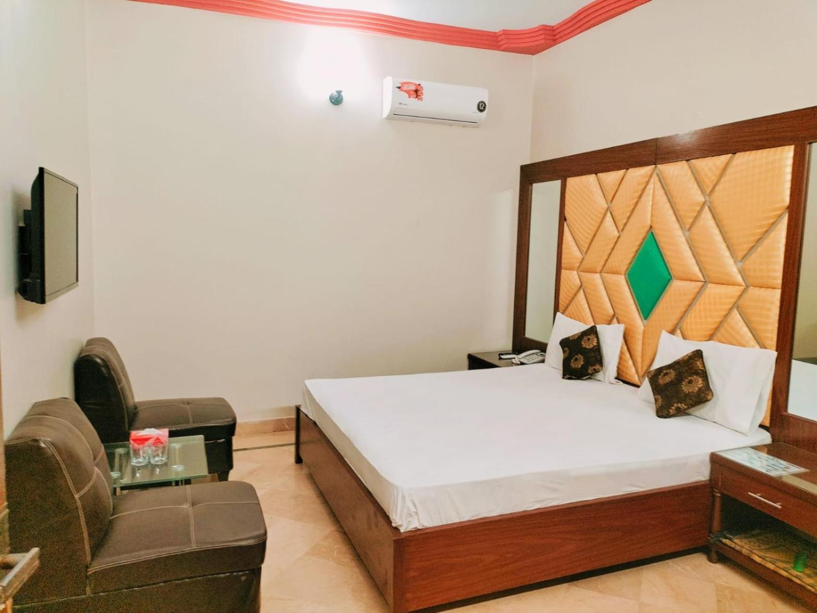 Subhan Palace Guest House Karachi Esterno foto
