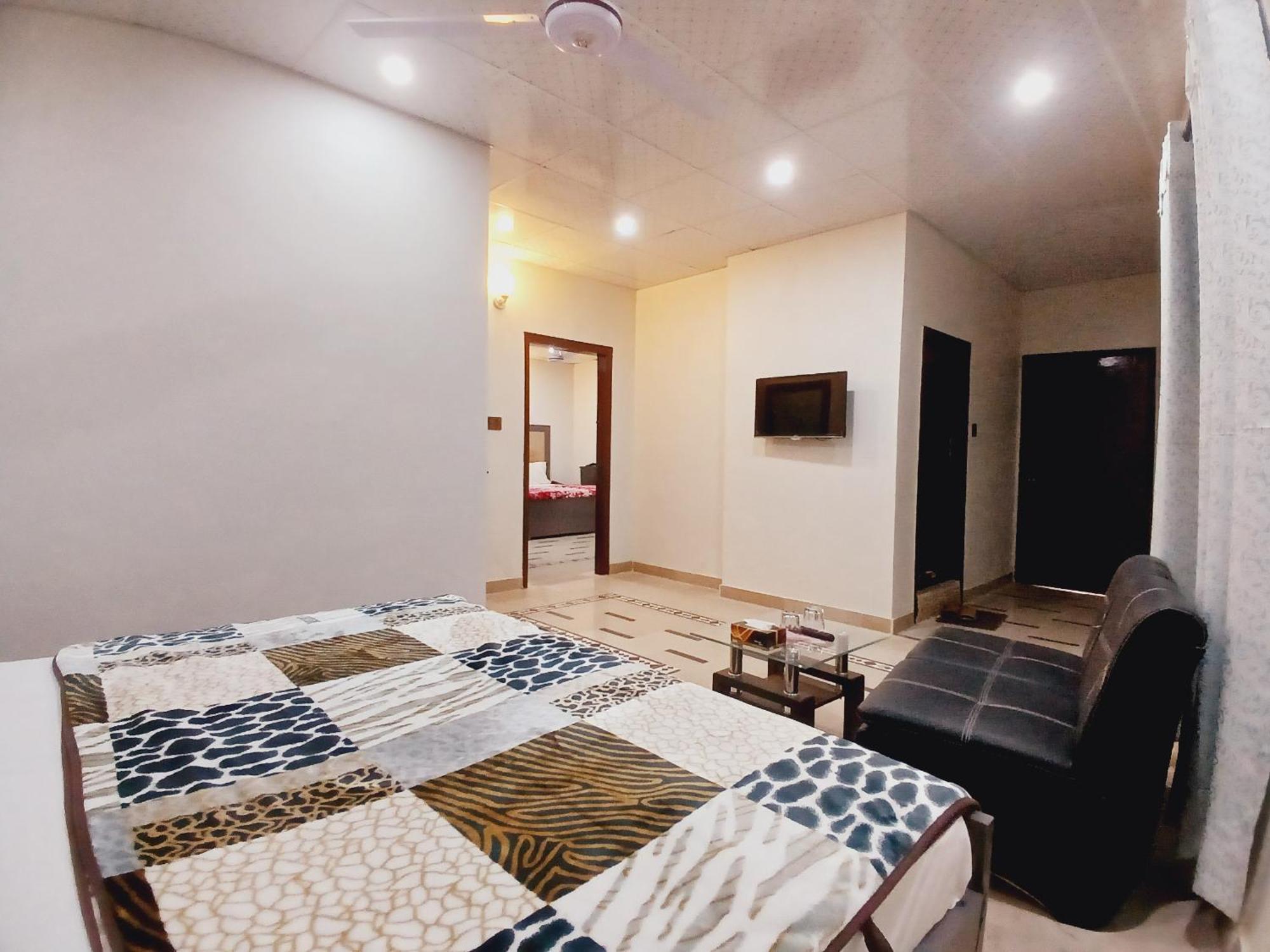Subhan Palace Guest House Karachi Esterno foto